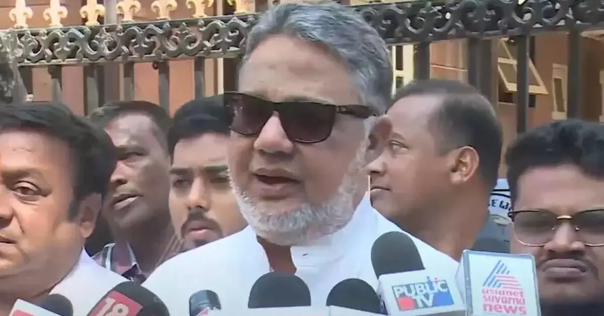 RSS ಕಚೇರಿಯಲ್ಲೇ ಫಾರಂ-7 ಮುದ್ರಣವಾಗುತ್ತಿದೆ : ಶಾಸಕ ತನ್ವೀರ್ ಸೇಠ್ ಆರೋಪ RSS ಕಚೇರಿಯಲ್ಲೇ ಫಾರಂ-7 ಮುದ್ರಣವಾಗುತ್ತಿದೆ : ಶಾಸಕ ತನ್ವೀರ್ ಸೇಠ್ ಆರೋಪ