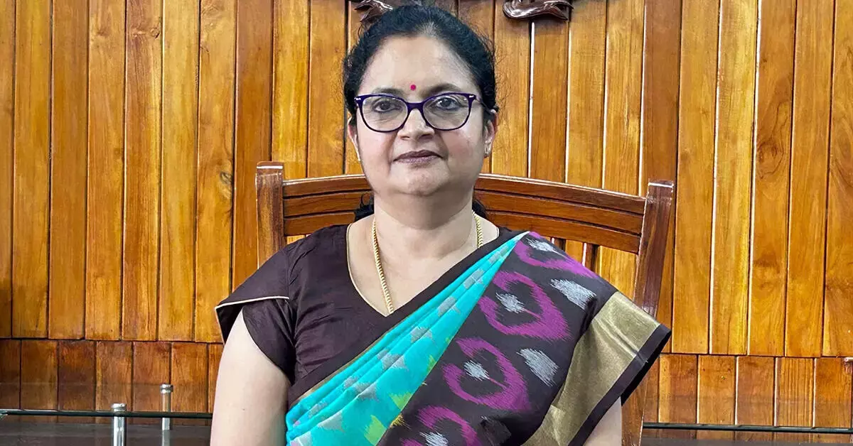 ದೀಪಾವಳಿ : ಜಿಲ್ಲೆಯಲ್ಲಿ ತಾತ್ಕಾಲಿಕ ಸುಡುಮದ್ದು ಮಾರಾಟದ ಪರವಾನಿಗೆಗೆ ಅರ್ಜಿಗಳ ಅಹ್ವಾನ ದೀಪಾವಳಿ : ಜಿಲ್ಲೆಯಲ್ಲಿ ತಾತ್ಕಾಲಿಕ ಸುಡುಮದ್ದು ಮಾರಾಟದ ಪರವಾನಿಗೆಗೆ ಅರ್ಜಿಗಳ ಅಹ್ವಾನ
