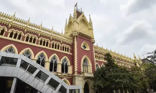ಸಾಮಾಜಿಕ ಮಾಧ್ಯಮದಲ್ಲಿ ಜಾತಿ ನಿಂದನೆ ಎಸ್‌ಸಿ/ಎಸ್‌ಟಿ ಕಾಯ್ದೆಯಡಿ ಅಪರಾಧ; ಸಾರ್ವಜನಿಕ ನೋಟದ ಕುರಿತು ಕಲ್ಕತ್ತಾ ಹೈಕೋರ್ಟ್ ಹೇಳಿದ್ದೇನು?