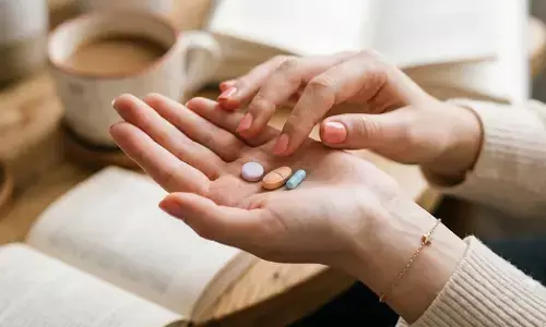 ಚಿಲ್ಲರೆ ವ್ಯಾಪಾರಿಗಳಿಗೆ ತಲುಪುವ ಔಷಧಗಳ ಬೆಲೆ ಹಾಗೂ MRP ನಡುವಿನ ವ್ಯತ್ಯಾಸ ಹಗಲು ದರೋಡೆ ಎಂದ ಸುಪ್ರೀಂ ಕೋರ್ಟ್; ಭಾರತದಲ್ಲಿ ಔಷಧಗಳ ಬೆಲೆ ನಿಗದಿಯಾಗುವುದು ಹೇಗೆ?