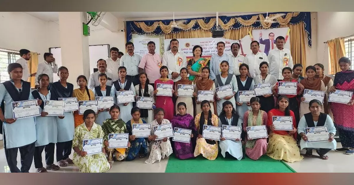 Jewargi | ತತ್ವಪದಕಾರರ ಪ್ರಾಧಿಕಾರ ರಚನೆಯಾಗಲಿ: ಪ್ರಕಾಶ ಅಂಗಡಿ Jewargi | ತತ್ವಪದಕಾರರ ಪ್ರಾಧಿಕಾರ ರಚನೆಯಾಗಲಿ: ಪ್ರಕಾಶ ಅಂಗಡಿ