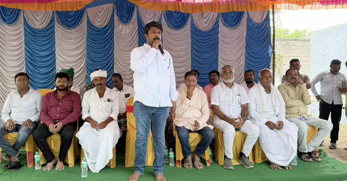 ಸುರಪುರ | ಸರ್ಕಾರದ ವೈಫಲ್ಯಗಳನ್ನು ಜನರಿಗೆ ತಿಳಿಸುವ ಕೆಲಸ ಮಾಡಿ : ರಾಜುಗೌಡ ಸುರಪುರ | ಸರ್ಕಾರದ ವೈಫಲ್ಯಗಳನ್ನು ಜನರಿಗೆ ತಿಳಿಸುವ ಕೆಲಸ ಮಾಡಿ : ರಾಜುಗೌಡ