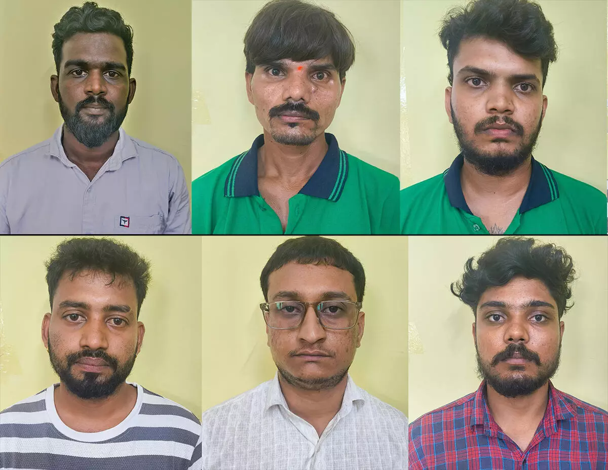 ಮಣಿಪಾಲ| ಮೊಬಿಲಿಟಿ ಕಂಪೆನಿಗೆ ವಂಚನೆ ಪ್ರಕರಣ: ಆರು ಮಂದಿ ಆರೋಪಿಗಳ ಬಂಧನ ಮಣಿಪಾಲ| ಮೊಬಿಲಿಟಿ ಕಂಪೆನಿಗೆ ವಂಚನೆ ಪ್ರಕರಣ: ಆರು ಮಂದಿ ಆರೋಪಿಗಳ ಬಂಧನ