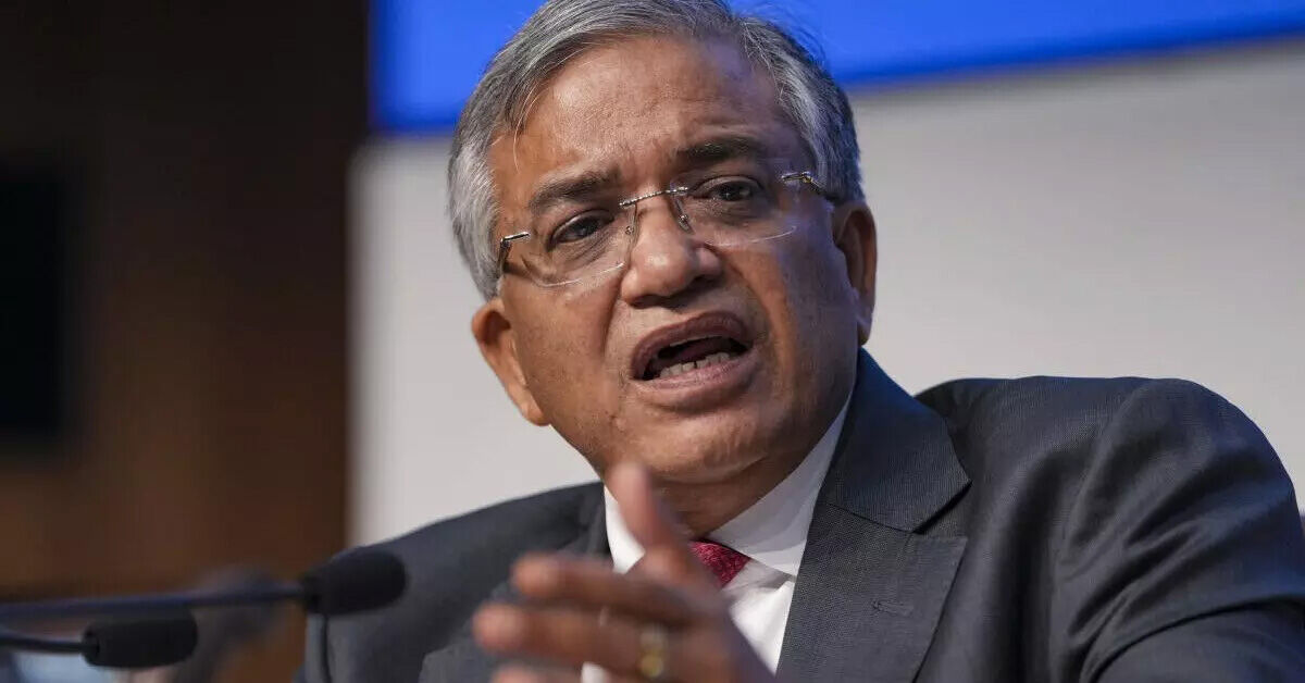 SIR ವಿವಾದ: CEC ಜ್ಞಾನೇಶ್ ಕುಮಾರ್ ವಿರುದ್ಧದ ಅರ್ಜಿ ವಿಚಾರಣೆ