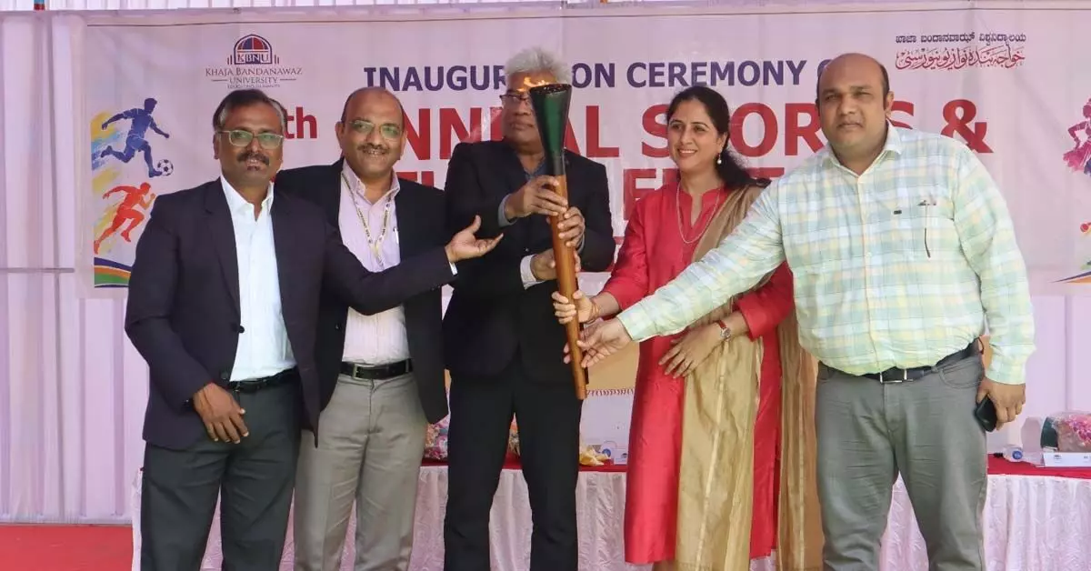 ಕೆಬಿಎನ್ ವಿವಿಯಲ್ಲಿ ವಿದ್ಯಾರ್ಥಿಗಳ ಸರ್ವತೋಮುಖ ಬೆಳವಣಿಗೆಗೆ ಆದ್ಯತೆ: ಪ್ರೊ. ಅಶ್ಫಾಕ್ ಅಹ್ಮದ್ ಕೆಬಿಎನ್ ವಿವಿಯಲ್ಲಿ ವಿದ್ಯಾರ್ಥಿಗಳ ಸರ್ವತೋಮುಖ ಬೆಳವಣಿಗೆಗೆ ಆದ್ಯತೆ: ಪ್ರೊ. ಅಶ್ಫಾಕ್ ಅಹ್ಮದ್