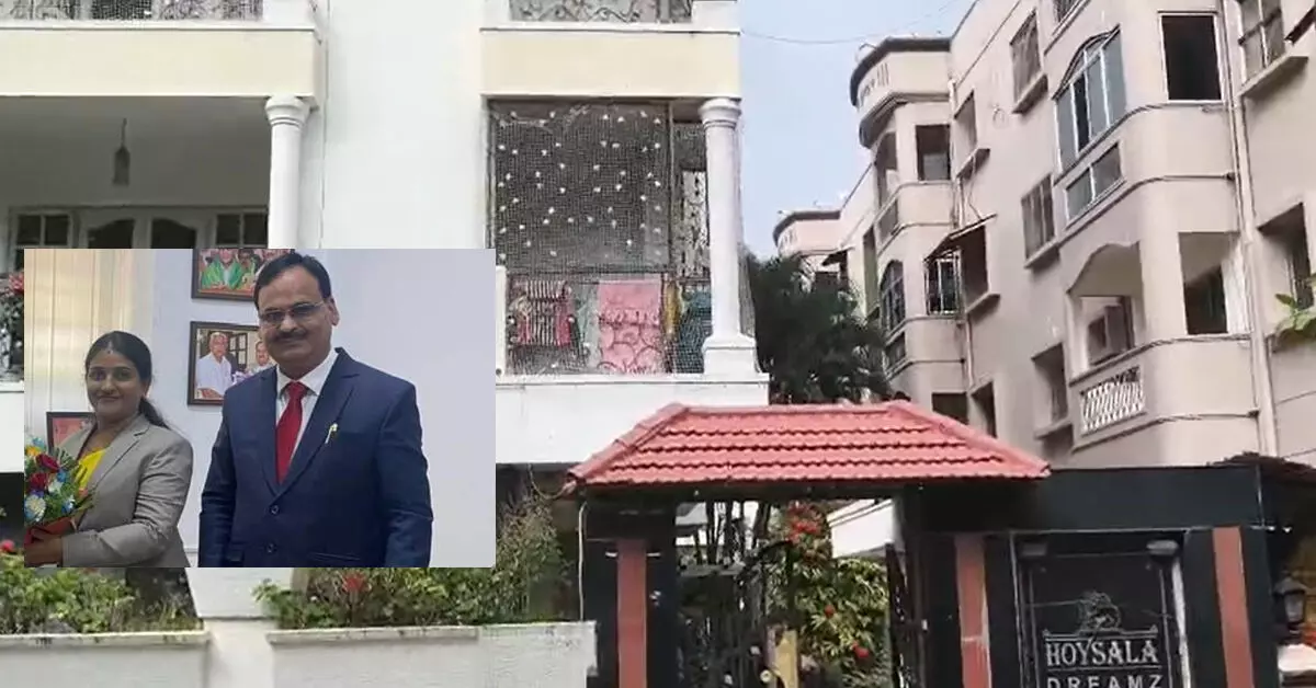 KPSC ನೇಮಕಾತಿ ಅಕ್ರಮ; ಶಿವಶಂಕರಪ್ಪ ಸಾಹುಕಾರ್ ಹಾಗೂ ಸದಸ್ಯೆ ಗೀತಾ ಮನೆ ಮೇಲೆ ಈ.ಡಿ ದಾಳಿ KPSC ನೇಮಕಾತಿ ಅಕ್ರಮ; ಶಿವಶಂಕರಪ್ಪ ಸಾಹುಕಾರ್ ಹಾಗೂ ಸದಸ್ಯೆ ಗೀತಾ ಮನೆ ಮೇಲೆ ಈ.ಡಿ ದಾಳಿ