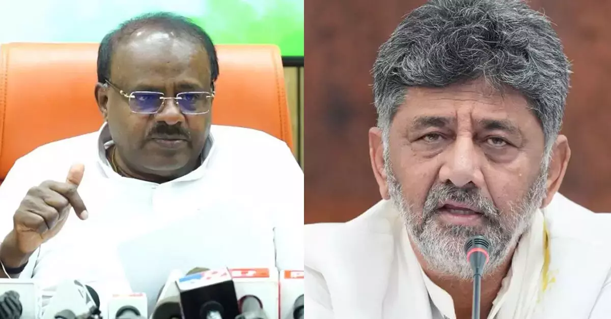 ಸಿದ್ದರಾಮಯ್ಯ ವಿರುದ್ಧ ಸಿಎಂ ಡಿ.ಕೆ.ಶಿವಕುಮಾರ್ ‘ಸ್ಟಿಂಗ್ ಆಪರೇಶನ್’ : ಕುಮಾರಸ್ವಾಮಿ ಆರೋಪ ಸಿದ್ದರಾಮಯ್ಯ ವಿರುದ್ಧ ಸಿಎಂ ಡಿ.ಕೆ.ಶಿವಕುಮಾರ್ ‘ಸ್ಟಿಂಗ್ ಆಪರೇಶನ್’ : ಕುಮಾರಸ್ವಾಮಿ ಆರೋಪ