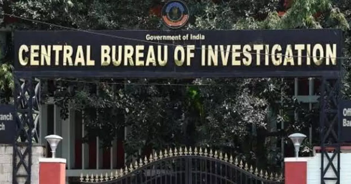 ಪ್ರಕರಣದಲ್ಲಿ ಸುಳ್ಳು ಹೇಳಿಕೆ | 6 CBI ಅಧಿಕಾರಿಗಳ ವಿರುದ್ಧ ಕ್ರಿಮಿನಲ್ ಕ್ರಮಕ್ಕೆ ದಿಲ್ಲಿ ಹೈಕೋರ್ಟ್ ಆದೇಶ ಪ್ರಕರಣದಲ್ಲಿ ಸುಳ್ಳು ಹೇಳಿಕೆ | 6 CBI ಅಧಿಕಾರಿಗಳ ವಿರುದ್ಧ ಕ್ರಿಮಿನಲ್ ಕ್ರಮಕ್ಕೆ ದಿಲ್ಲಿ ಹೈಕೋರ್ಟ್ ಆದೇಶ