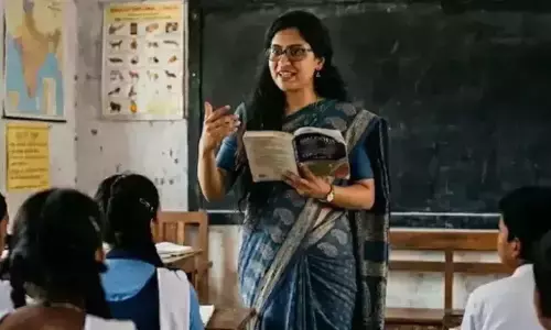 ಸಂಪಾದಕೀಯ | ಅನ್ಯ ಕರ್ತವ್ಯಗಳಿಂದ ಶಿಕ್ಷಕರು ಮುಕ್ತರಾಗಲಿ
