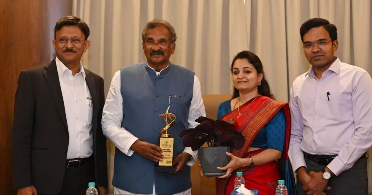 ಅನುಷ್ಠಾನ ಹಂತದಲ್ಲಿರುವ ಅತ್ಯಧಿಕ ಪವನ ವಿದ್ಯುತ್ ಸಾಮರ್ಥ್ಯಕ್ಕಾಗಿ ಕರ್ನಾಟಕಕ್ಕೆ ಪ್ರಶಸ್ತಿ ಅನುಷ್ಠಾನ ಹಂತದಲ್ಲಿರುವ ಅತ್ಯಧಿಕ ಪವನ ವಿದ್ಯುತ್ ಸಾಮರ್ಥ್ಯಕ್ಕಾಗಿ ಕರ್ನಾಟಕಕ್ಕೆ ಪ್ರಶಸ್ತಿ
