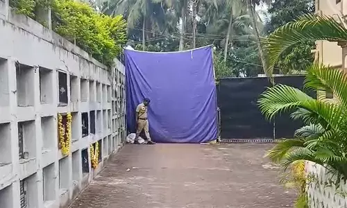 ಮಂಗಳೂರು | ಆಸ್ತಿಗಾಗಿ ಪ್ರಿಯಕರನ ಜೊತೆಗೂಡಿ ತಂದೆಯನ್ನು ಕೊಲೆ ಮಾಡಿರುವ ಶಂಕೆ