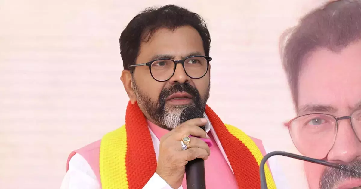 ದಲಿತರ ಮೇಲಿನ ದೌರ್ಜನ್ಯಗಳ ಬಗ್ಗೆ ಗೃಹ ಸಚಿವರು ಗಮನ ಹರಿಸಲಿ: ಛಲವಾದಿ ನಾರಾಯಣಸ್ವಾಮಿ ದಲಿತರ ಮೇಲಿನ ದೌರ್ಜನ್ಯಗಳ ಬಗ್ಗೆ ಗೃಹ ಸಚಿವರು ಗಮನ ಹರಿಸಲಿ: ಛಲವಾದಿ ನಾರಾಯಣಸ್ವಾಮಿ