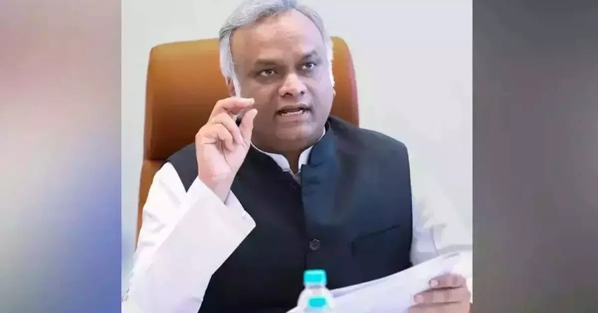 ಸಂವಿಧಾನ ವಿರೋಧಿ ಜ್ಞಾನೇಶ್ ಕುಮಾರ್ ಪರ ನಿಂತ ಕೇಂದ್ರ ಸರಕಾರ : ಸಚಿವ ಪ್ರಿಯಾಂಕ್ ಖರ್ಗೆ ಸಂವಿಧಾನ ವಿರೋಧಿ ಜ್ಞಾನೇಶ್ ಕುಮಾರ್ ಪರ ನಿಂತ ಕೇಂದ್ರ ಸರಕಾರ : ಸಚಿವ ಪ್ರಿಯಾಂಕ್ ಖರ್ಗೆ