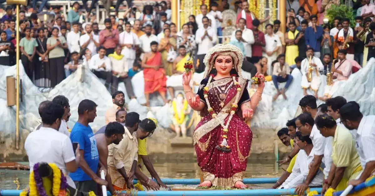 ಅ.12ರಂದು ಮುಖ್ಯಮಂತ್ರಿ ಡಿ.ಕೆ.ಶಿವಕುಮಾರ್ ಅವರಿಂದ ‘ಮಂಗಳೂರು ದಸರಾ’ ಉದ್ಘಾಟನೆ ಅ.12ರಂದು ಮುಖ್ಯಮಂತ್ರಿ ಡಿ.ಕೆ.ಶಿವಕುಮಾರ್ ಅವರಿಂದ ‘ಮಂಗಳೂರು ದಸರಾ’ ಉದ್ಘಾಟನೆ