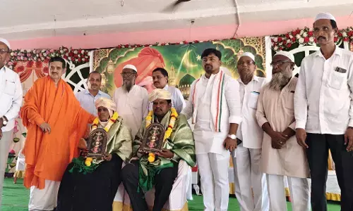 ಸೌಹಾರ್ದಯುತ ಸೇವೆಯಿಂದ ಸಾಮರಸ್ಯ ಉಗಮ: ಹಾರಕೂಡ ಶ್ರೀ