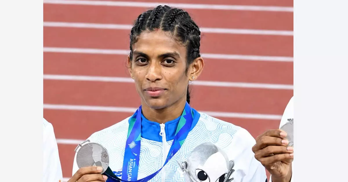 36ರ ವಯಸ್ಸಿನಲ್ಲೂ ಚಿನ್ನದ ಓಟ: ಏಶ್ಯನ್ ಗೇಮ್ಸ್ ನಲ್ಲಿ ಆರು ಪದಕ ಗೆದ್ದ ಕೊಡಗಿನ ಹೆಮ್ಮೆ ಪೂವಮ್ಮ 36ರ ವಯಸ್ಸಿನಲ್ಲೂ ಚಿನ್ನದ ಓಟ: ಏಶ್ಯನ್ ಗೇಮ್ಸ್ ನಲ್ಲಿ ಆರು ಪದಕ ಗೆದ್ದ ಕೊಡಗಿನ ಹೆಮ್ಮೆ ಪೂವಮ್ಮ