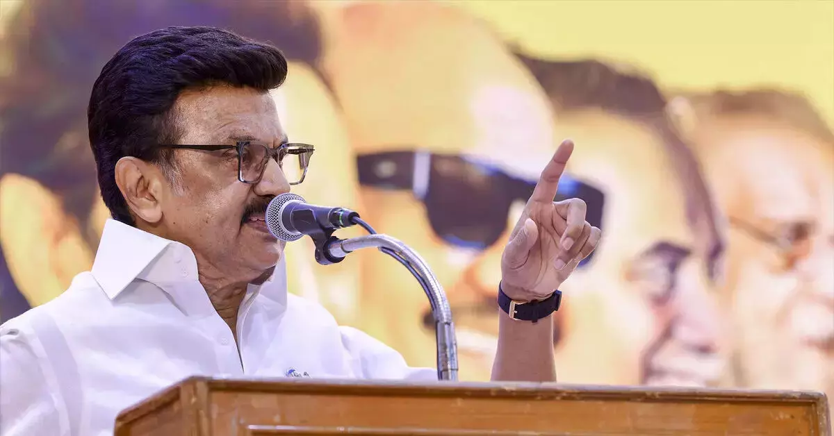 ನಮ್ಮದು ಸ್ವತಂತ್ರ ದಾರಿ: ನಾವು ನಿಮ್ಮ ಹೋರಾಟದಲ್ಲಿ ಪಾಲ್ಗೊಳ್ಳಬೇಕಿಲ್ಲ ಎಂದು ಕಾಂಗ್ರೆಸ್ ಗೆ ತಿರುಗೇಟು ನೀಡಿದ DMK ನಮ್ಮದು ಸ್ವತಂತ್ರ ದಾರಿ: ನಾವು ನಿಮ್ಮ ಹೋರಾಟದಲ್ಲಿ ಪಾಲ್ಗೊಳ್ಳಬೇಕಿಲ್ಲ ಎಂದು ಕಾಂಗ್ರೆಸ್ ಗೆ ತಿರುಗೇಟು ನೀಡಿದ DMK
