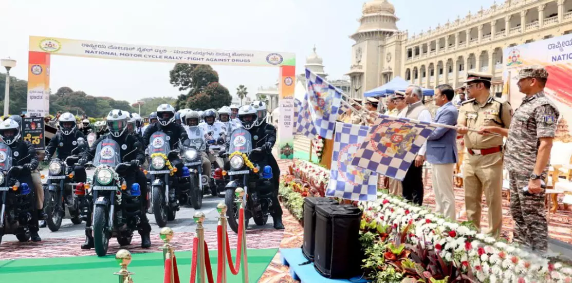 ಮೂರು ವರ್ಷಗಳಿಂದ 850 ಕೋಟಿ ರೂ.ಗೂ ಅಧಿಕ ಮೌಲ್ಯದ ಮಾದಕ ವಸ್ತು ಜಪ್ತಿ: ಪ್ರಿಯಾಂಕ್ ಖರ್ಗೆ ಮೂರು ವರ್ಷಗಳಿಂದ 850 ಕೋಟಿ ರೂ.ಗೂ ಅಧಿಕ ಮೌಲ್ಯದ ಮಾದಕ ವಸ್ತು ಜಪ್ತಿ: ಪ್ರಿಯಾಂಕ್ ಖರ್ಗೆ