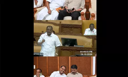 ಮೈಸೂರು ದಸರಾ ಮಹೋತ್ಸವಕ್ಕೆ ಕೇರಳದ ಸಿಎಂ ಅನ್ನು ಆಹ್ವಾನಿಸಲು ತಿರುವನಂತಪುರಕ್ಕೆ ಸಚಿವ ಬೈರತಿ ಸುರೇಶ್ ಭೇಟಿ; ಅಪರೂಪದ ಸ್ವಾಗತ