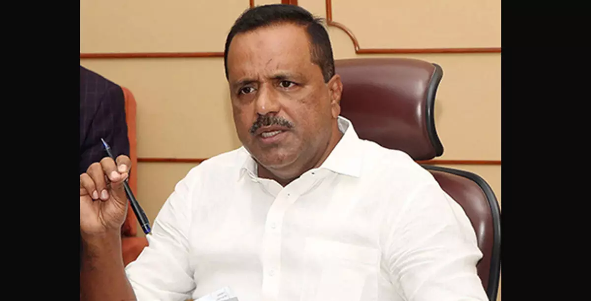 ಕ್ಯಾನ್ಸರ್ ಔಷಧಗಳ ಬೆಲೆ ಇಳಿಕೆ | ರೋಗಿಗಳ ಹಿತದೃಷ್ಟಿಯಿಂದ ಮಹತ್ವದ ಹೆಜ್ಜೆ : ಸಚಿವ ಯು.ಟಿ. ಖಾದರ್ ಕ್ಯಾನ್ಸರ್ ಔಷಧಗಳ ಬೆಲೆ ಇಳಿಕೆ | ರೋಗಿಗಳ ಹಿತದೃಷ್ಟಿಯಿಂದ ಮಹತ್ವದ ಹೆಜ್ಜೆ : ಸಚಿವ ಯು.ಟಿ. ಖಾದರ್