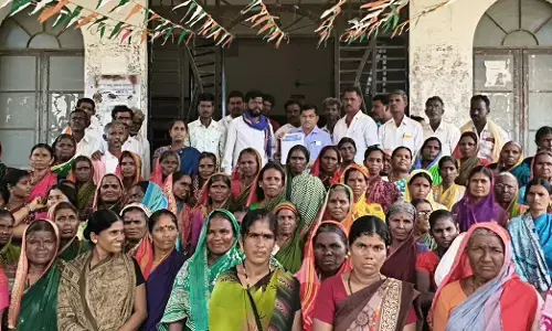 ಶಹಾಪುರ | ಮಂಡಗಳ್ಳಿ ನಿರಾಶ್ರಿತರಿಗೆ ನಿವೇಶನ ಕಲ್ಪಿಸಲು ಆಗ್ರಹಿಸಿ ಧರಣಿ