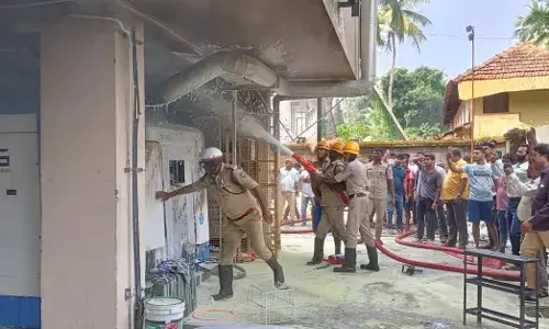 ಕುಂದಾಪುರದ ಸ್ಮಾರ್ಟ್ ಬಜಾರ್‌ನಲ್ಲಿ ಬೆಂಕಿ ಅವಘಡ