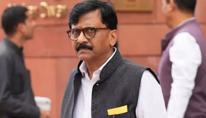 ಲಾರೆನ್ಸ್ ಬಿಷ್ಣೋಯಿ ಎಂಬ ವ್ಯಕ್ತಿಯೇ ಇಲ್ಲ; ಅಮಿತ್ ಶಾ ಅವರೇ ಬಿಷ್ಣೋಯಿ’: ಶಿವಸೇನೆ UBT ಸಂಸದ ಸಂಜಯ್ ರಾವುತ್ ವಾಗ್ದಾಳಿ ಲಾರೆನ್ಸ್ ಬಿಷ್ಣೋಯಿ ಎಂಬ ವ್ಯಕ್ತಿಯೇ ಇಲ್ಲ; ಅಮಿತ್ ಶಾ ಅವರೇ ಬಿಷ್ಣೋಯಿ’: ಶಿವಸೇನೆ UBT ಸಂಸದ ಸಂಜಯ್ ರಾವುತ್ ವಾಗ್ದಾಳಿ