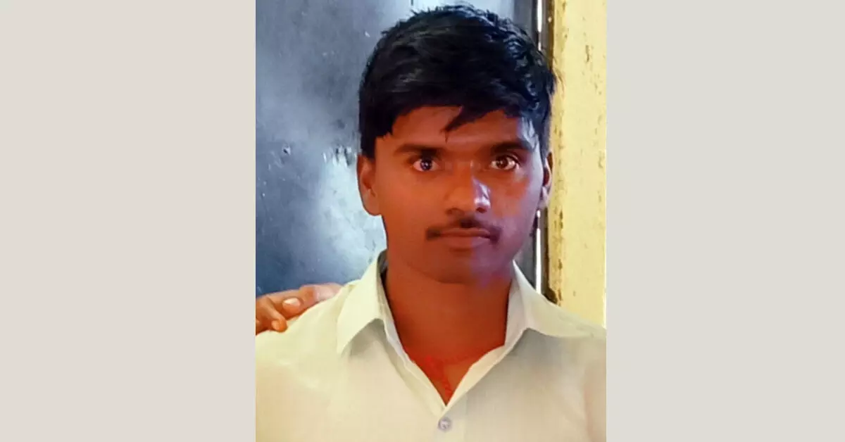 Vijaypura | ನವವಿವಾಹಿತನ ಭೀಕರ ಕೊಲೆ: ಪತ್ನಿ ನಾಪತ್ತೆ Vijaypura | ನವವಿವಾಹಿತನ ಭೀಕರ ಕೊಲೆ: ಪತ್ನಿ ನಾಪತ್ತೆ