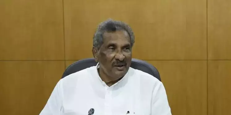 ಅ.24ರಿಂದ ಹೊಸ ಮೆರುಗಿನಲ್ಲಿ ಐಷಾರಾಮಿ ಪ್ರವಾಸಿ ರೈಲು ‘ಗೋಲ್ಡನ್ ಚಾರಿಯಟ್’ ಯಾತ್ರೆ ಆರಂಭ : ಕೆ.ಜೆ.ಜಾರ್ಜ್ ಅ.24ರಿಂದ ಹೊಸ ಮೆರುಗಿನಲ್ಲಿ ಐಷಾರಾಮಿ ಪ್ರವಾಸಿ ರೈಲು ‘ಗೋಲ್ಡನ್ ಚಾರಿಯಟ್’ ಯಾತ್ರೆ ಆರಂಭ : ಕೆ.ಜೆ.ಜಾರ್ಜ್