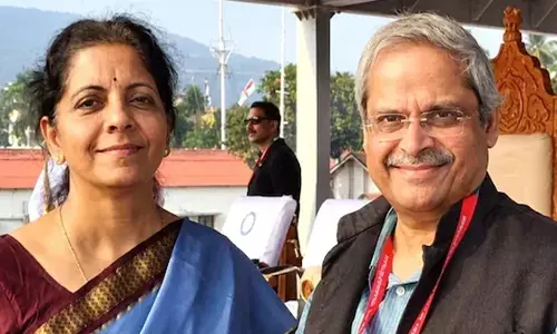 SIR ವಿರುದ್ಧ ಪ್ರತಿಭಟನೆ: CJP ಜೊತೆ ಕೈಜೋಡಿಸಿದ ಕೇಂದ್ರ ವಿತ್ತಸಚಿವೆ ನಿರ್ಮಲಾ ಸೀತಾರಾಮನ್ ಪತಿ ಪರಕಾಲ ಪ್ರಭಾಕರ್