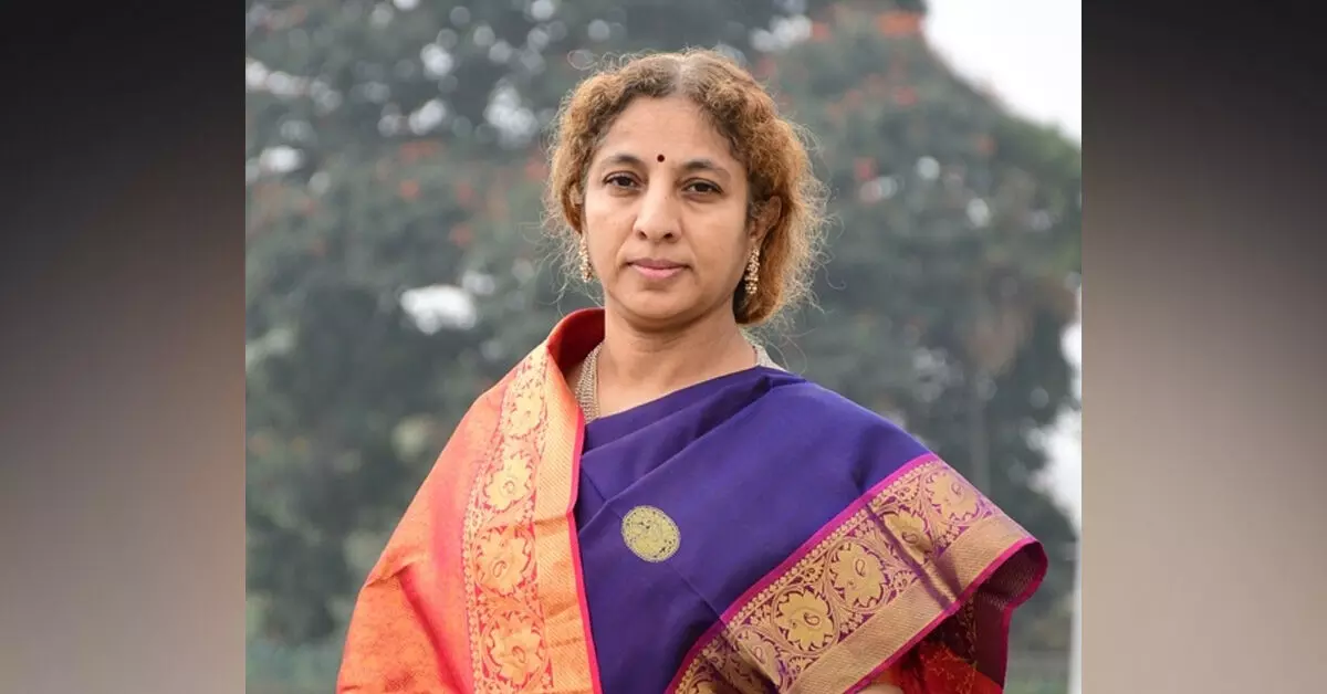 ಡಾ.ಗೀತಾ ಈಶ್ವರ್ ಖಂಡ್ರೆ ಅವರಿಗೆ ‘ದಾಸೋಹ ರತ್ನ’ ಪ್ರಶಸ್ತಿ ಡಾ.ಗೀತಾ ಈಶ್ವರ್ ಖಂಡ್ರೆ ಅವರಿಗೆ ‘ದಾಸೋಹ ರತ್ನ’ ಪ್ರಶಸ್ತಿ