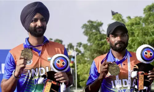 Asian Para Games | ಆರ್ಚರಿಯಲ್ಲಿ ಹರ್ವಿಂದರ್–ವಿಜಯ್ ಜೋಡಿಗೆ ಚಿನ್ನ; ಬ್ಯಾಡ್ಮಿಂಟನ್‌ ನಲ್ಲಿ ನಿತೇಶ್‌ ಗೆ ಬಂಗಾರ