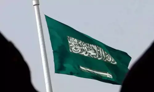 Saudi Arabia | ರಿಯಾದ್‌ ನತ್ತ ಕ್ಷಿಪಣಿ ಉಡಾಯಿಸಿದ ಹೌತಿಗಳು; ತಡೆದು ನಾಶಪಡಿಸಿದ ಸೌದಿ ಮೈತ್ರಿಕೂಟ