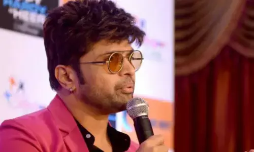 ಸಂಗೀತದ ಹಕ್ಕು ನನ್ನದೇ; ರಾಜಿಯಾಗದ ಹಿಮೇಶ್ ರೇಶಮ್ಮಿಯಾ ಕಠಿಣ ನಿಯಮ!