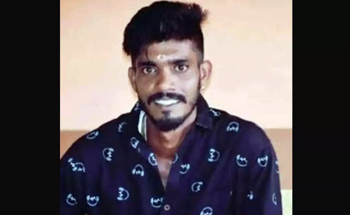 ಕೋಟ: ರಸ್ತೆ ಅಪಘಾತ; ಗಾಯಾಳು ಯುವಕ ಮೃತ್ಯು ಕೋಟ: ರಸ್ತೆ ಅಪಘಾತ; ಗಾಯಾಳು ಯುವಕ ಮೃತ್ಯು