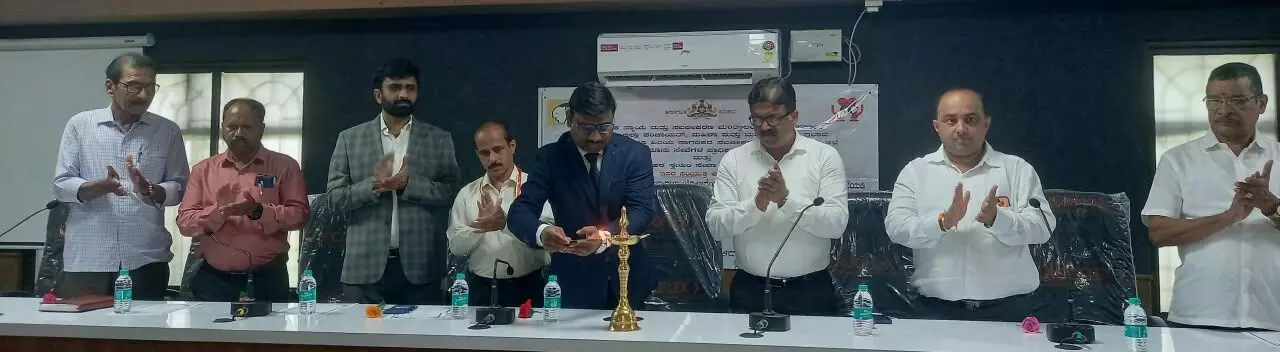 ಮಕ್ಕಳಿಂದ ಜೀವನಾಂಶ ಪಡೆಯುವುದು ಹಿರಿಯ ನಾಗರಿಕರ ಹಕ್ಕು: ನ್ಯಾ.ಶ್ರೀನಿವಾಸ ಕೆ.ಆರ್. ಮಕ್ಕಳಿಂದ ಜೀವನಾಂಶ ಪಡೆಯುವುದು ಹಿರಿಯ ನಾಗರಿಕರ ಹಕ್ಕು: ನ್ಯಾ.ಶ್ರೀನಿವಾಸ ಕೆ.ಆರ್.