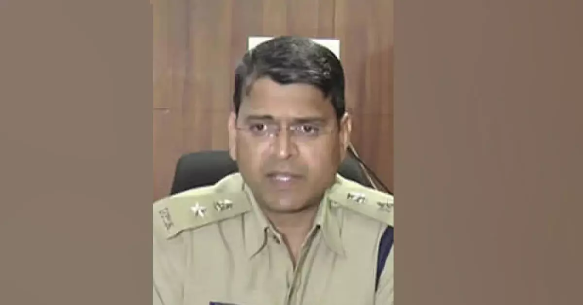 ಸೌಜನ್ಯ ಪ್ರಕರಣ; ಎಸ್ಐಟಿ ಮುಖ್ಯಸ್ಥರಾಗಿ ಚೇತನ್ಸಿಂಗ್ ರಾಥೋಡ್ ನೇಮಕ ಸೌಜನ್ಯ ಪ್ರಕರಣ; ಎಸ್ಐಟಿ ಮುಖ್ಯಸ್ಥರಾಗಿ ಚೇತನ್ಸಿಂಗ್ ರಾಥೋಡ್ ನೇಮಕ