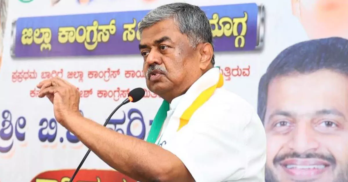 ಕೃಪಾ ಆಳ್ವಾ ಅವರ ವಿರುದ್ಧ ನೇರ ಸಾಕ್ಷಿ ಇರುವ ಕಾರಣ ಉಚ್ಛಾಟಿಸಿದ್ದೇವೆ” : ಬಿ.ಕೆ ಹರಿಪ್ರಸಾದ್ ಕೃಪಾ ಆಳ್ವಾ ಅವರ ವಿರುದ್ಧ ನೇರ ಸಾಕ್ಷಿ ಇರುವ ಕಾರಣ ಉಚ್ಛಾಟಿಸಿದ್ದೇವೆ” : ಬಿ.ಕೆ ಹರಿಪ್ರಸಾದ್
