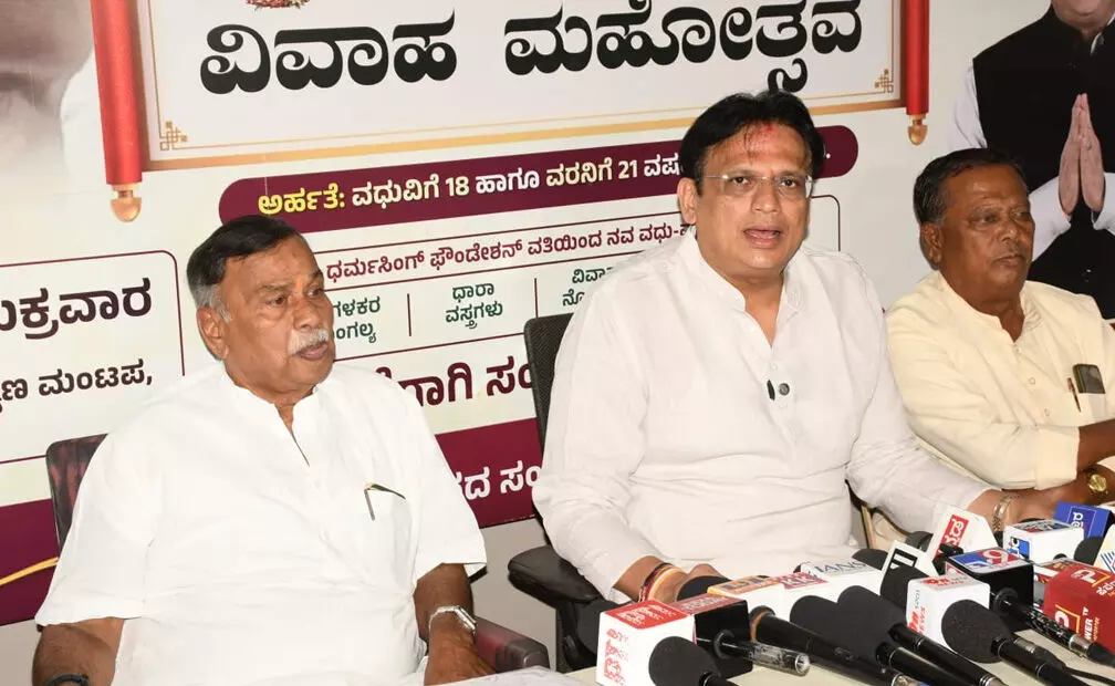 ರಾಜ್ಯದ ವಿಷಯದಲ್ಲಿ ಕೇಂದ್ರ ಸರಕಾರದಿಂದ ಮಲತಾಯಿ ಧೋರಣೆ : ಸಚಿವ ಅಜಯ್ ಧರ್ಮಸಿಂಗ್ ಆಕ್ರೋಶ ರಾಜ್ಯದ ವಿಷಯದಲ್ಲಿ ಕೇಂದ್ರ ಸರಕಾರದಿಂದ ಮಲತಾಯಿ ಧೋರಣೆ : ಸಚಿವ ಅಜಯ್ ಧರ್ಮಸಿಂಗ್ ಆಕ್ರೋಶ