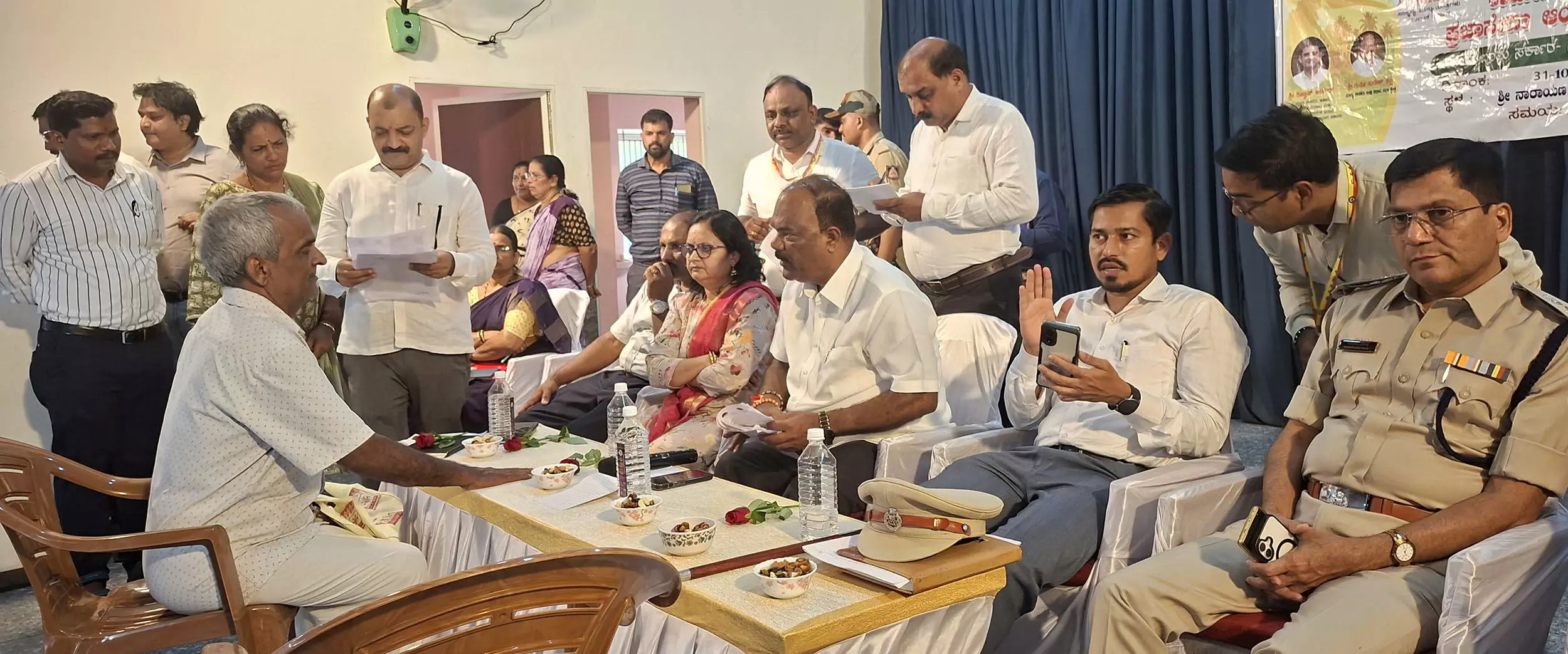 ಜನಸಾಮಾನ್ಯರ ಕುಂದುಕೊರತೆಗಳ ಪರಿಹರಿಸಲು ಒತ್ತು ನೀಡಿ: ಕಾಪು ಶಾಸಕ ಗುರ್ಮೆ ಸುರೇಶ್ ಶೆಟ್ಟಿ ಜನಸಾಮಾನ್ಯರ ಕುಂದುಕೊರತೆಗಳ ಪರಿಹರಿಸಲು ಒತ್ತು ನೀಡಿ: ಕಾಪು ಶಾಸಕ ಗುರ್ಮೆ ಸುರೇಶ್ ಶೆಟ್ಟಿ