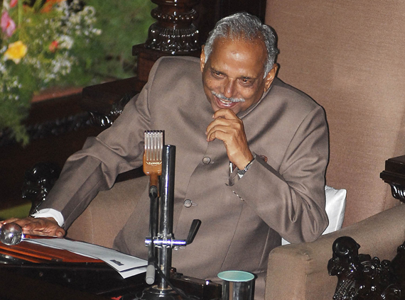 ಶಾಸಕರ ವಿದೇಶ ಪ್ರವಾಸಕ್ಕೆ ಬ್ರೇಕ್