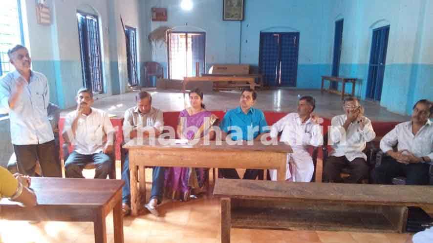 ಭಾಷಾ ಮಸೂದೆ ತಿದ್ದುಪಡಿ ಆಗ್ರಹಿಸಿ ಧರಣಿ