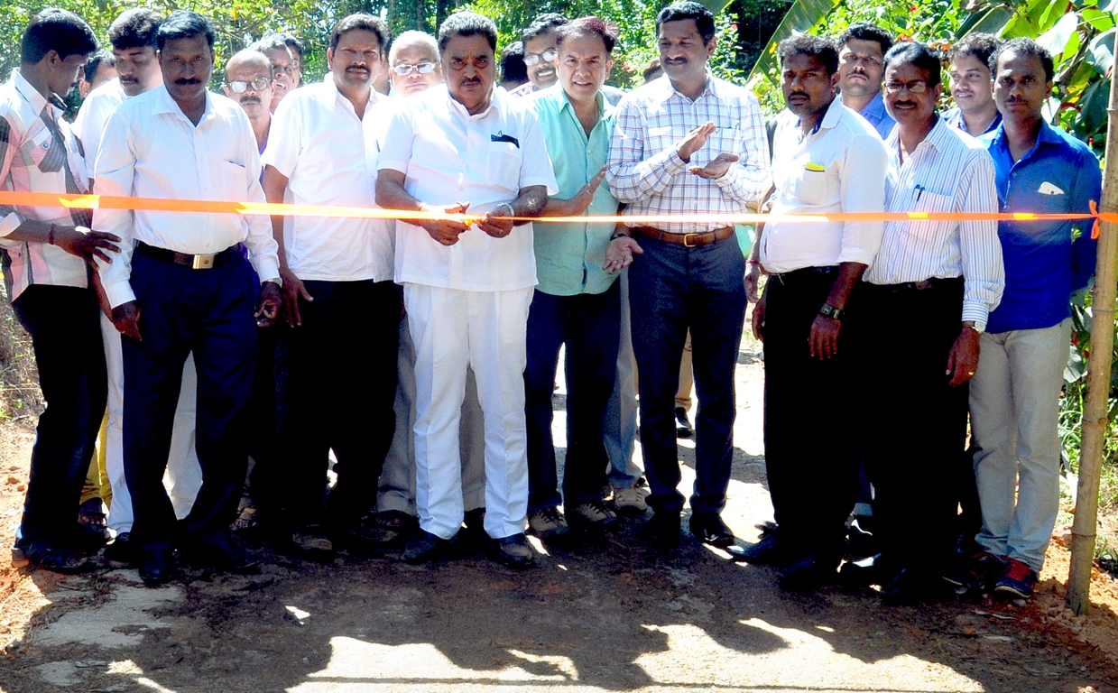 ಮುಗೇರಪಡ್ಪು: ಕಾಂಕ್ರಿಟೀಕೃತ ರಸ್ತೆ ಉದ್ಘಾಟನೆ