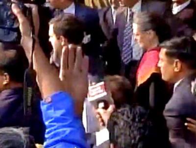 ಸೋನಿಯಾ ಪರ ಜೇಠ್ಮಲಾನಿ ವಾದ?