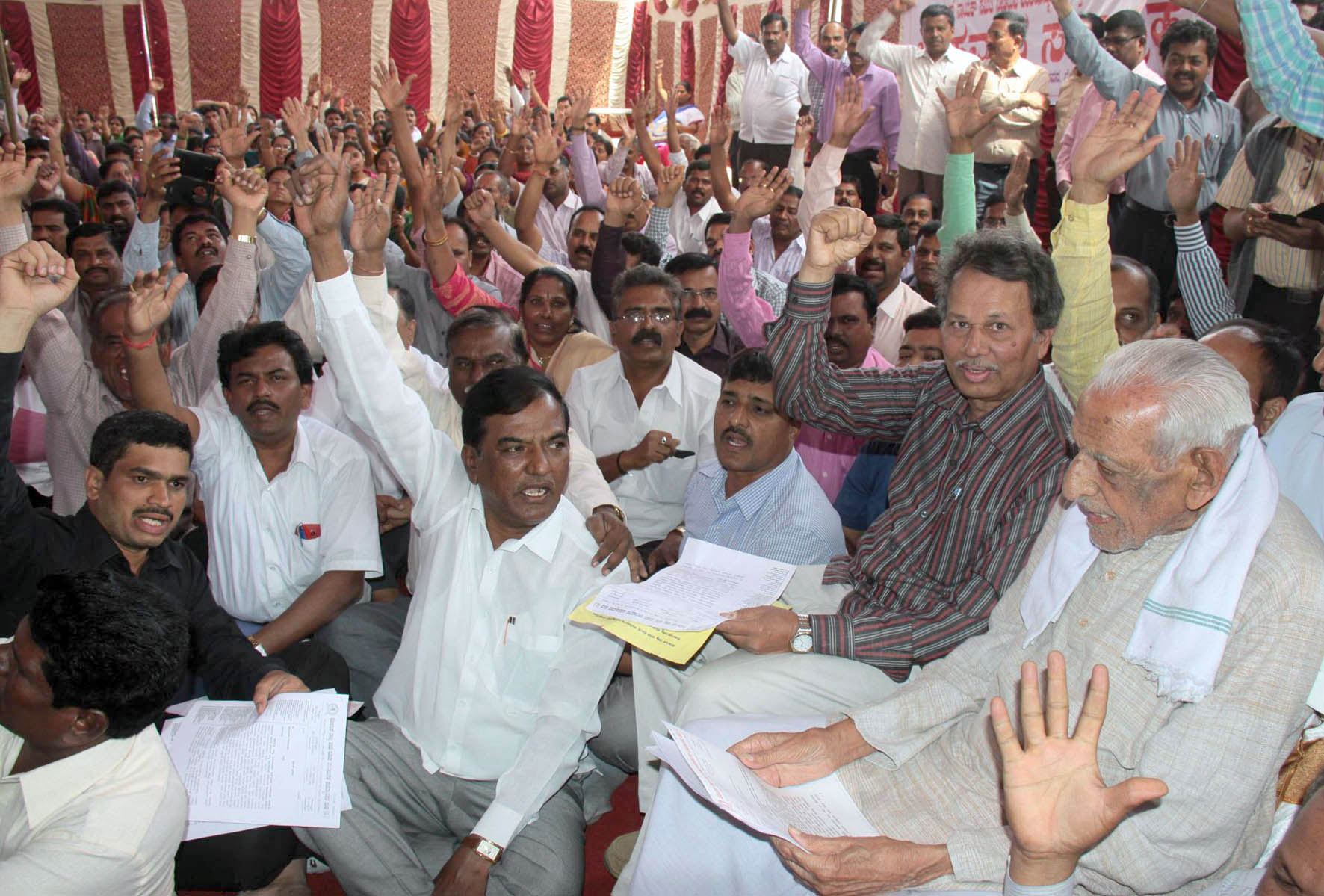 ಉಪನ್ಯಾಸಕರ ವೇತನ ತಾರತಮ್ಯ ಗಂಭೀರ ಸಮಸ್ಯೆ: ಎಚ್.ಎಸ್.ದೊರೆಸ್ವಾಮಿ