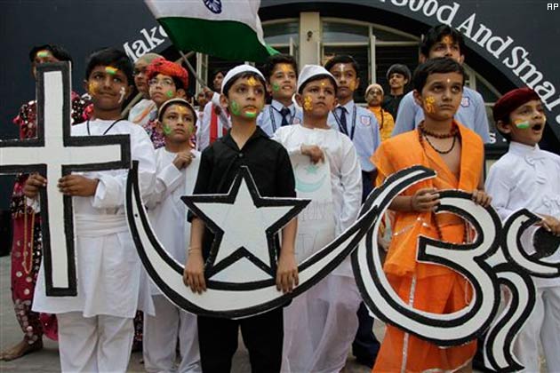 ಎಳೆಯ ಮನಸುಗಳು ಮತಾಂಧತೆಯಲ್ಲಿ ಕಳೆದುಹೋಗದಿರಲಿ