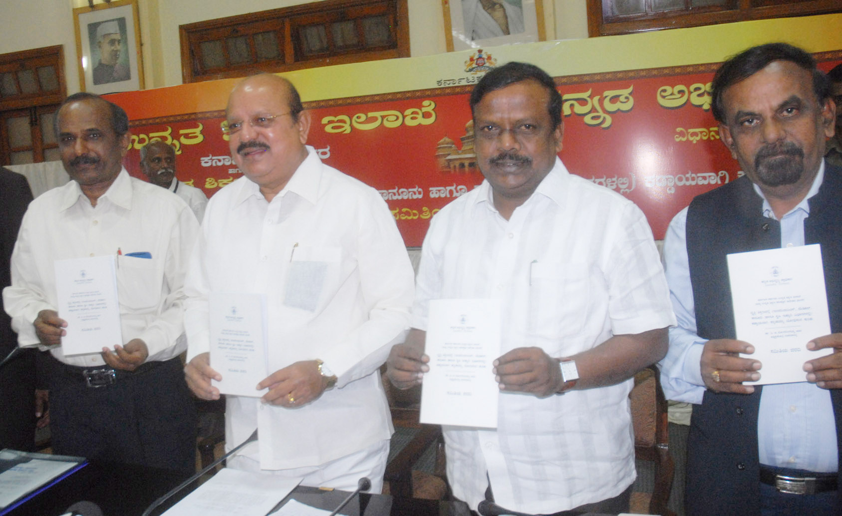 ವಿವಿಗಗಳಲ್ಲಿ ಸೆಬರ್ ಸುರಕ್ಷತಾ ಕೋರ್ಸ್‌ಗಳು ಆರಂಭ: ಸಚಿವ ಜಯಚಂದ್ರ