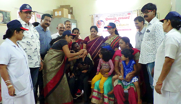 ಮೂಡುಬಿದಿರೆ: ಪಲ್ಸ್ ಪೋಲಿಯೊ ಲಸಿಕಾ ಕಾರ್ಯಕ್ರಮಕ್ಕೆ ಚಾಲನೆ