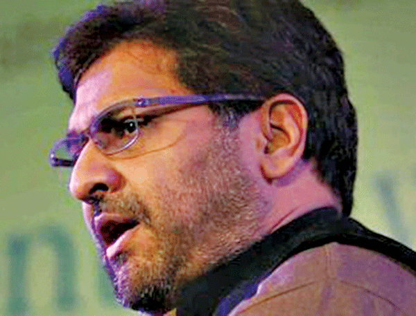 ಎಬಿವಿಪಿಯಿಂದ ಹಿರಿಯ ಪತ್ರಕರ್ತ ವರದರಾಜನ್ ಒತ್ತೆಸೆರೆ!