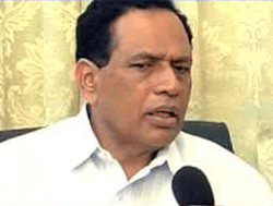 2017 - 18 ನೇ ಸಾಲಿನಿಂದ ಒಂದರಿಂದ ಪಿಯುಸಿವರೆಗೆ ರಾಜ್ಯದಲ್ಲಿ ಹೊಸ ಪಠ್ಯಕ್ರಮ ಜಾರಿ: ಶಿಕ್ಷಣ ಸಚಿವ ಕಿಮ್ಮನೆ ರತ್ನಾಕರ್